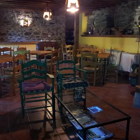 Hotel Hotel Rural El Urogallo Murias de Paredes